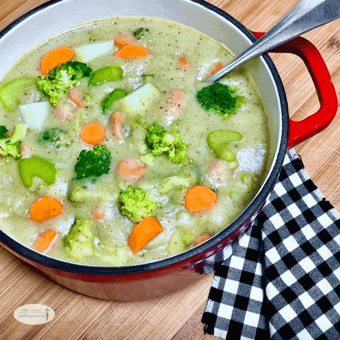 Vegan Broccoli Potato Soup 🥦🥕🥔 thick, hearty & souper delish!