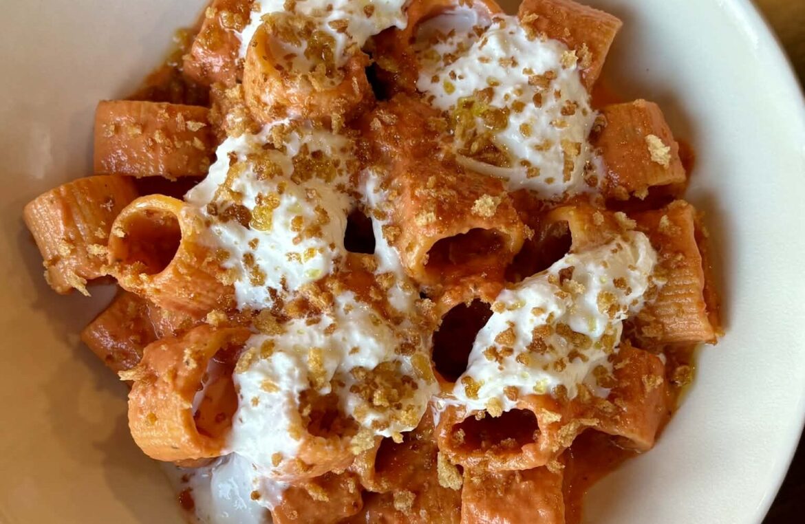 Loudoun’s new Oak & Ember Tasting Room debuts this weekend