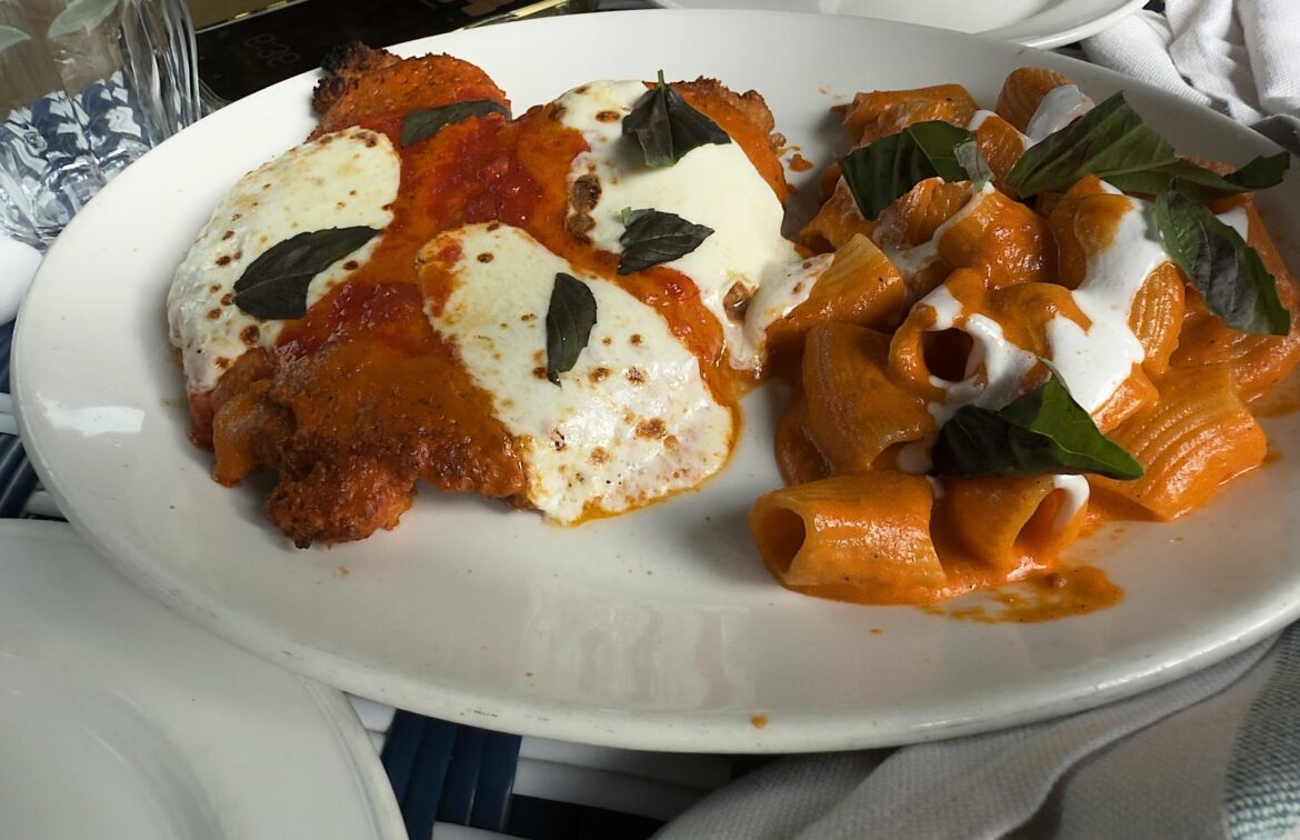 Rigatoni alla vodka with chicken parmigiana