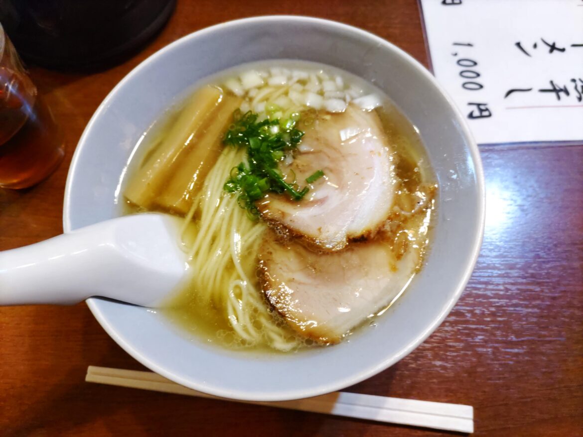 A deep, rich flavor in a crystal-clear broth. I couldn’t stop eating