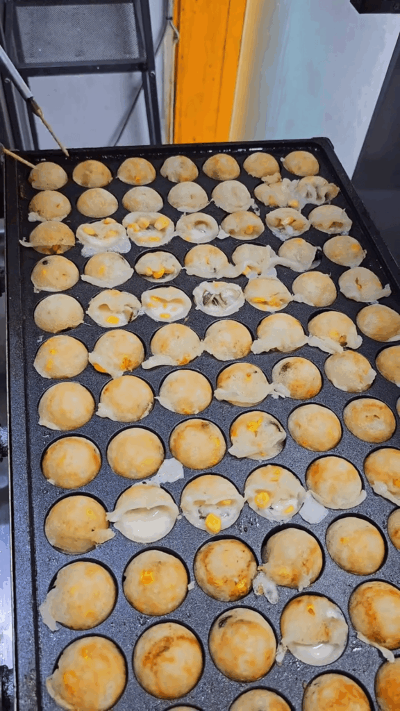 Making (a lot of) takoyaki