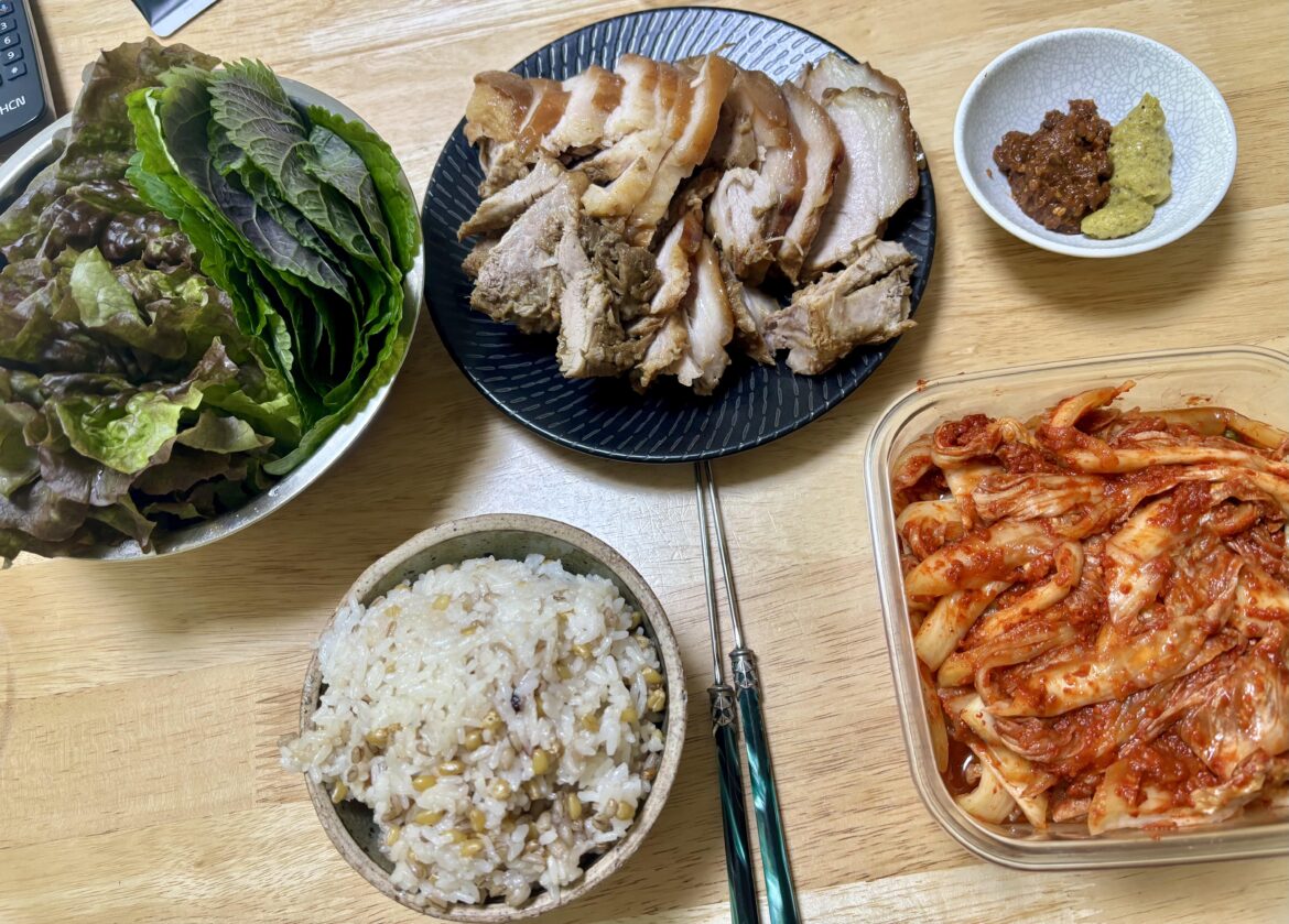 Just a simple bossam dinner at home