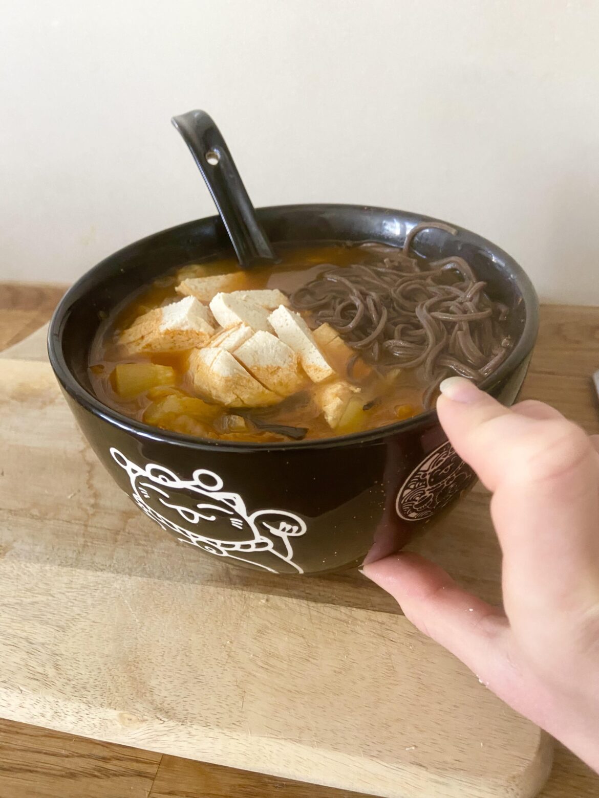 Only 400 calories for 2lbs of kimchi stew with tofu and soba
