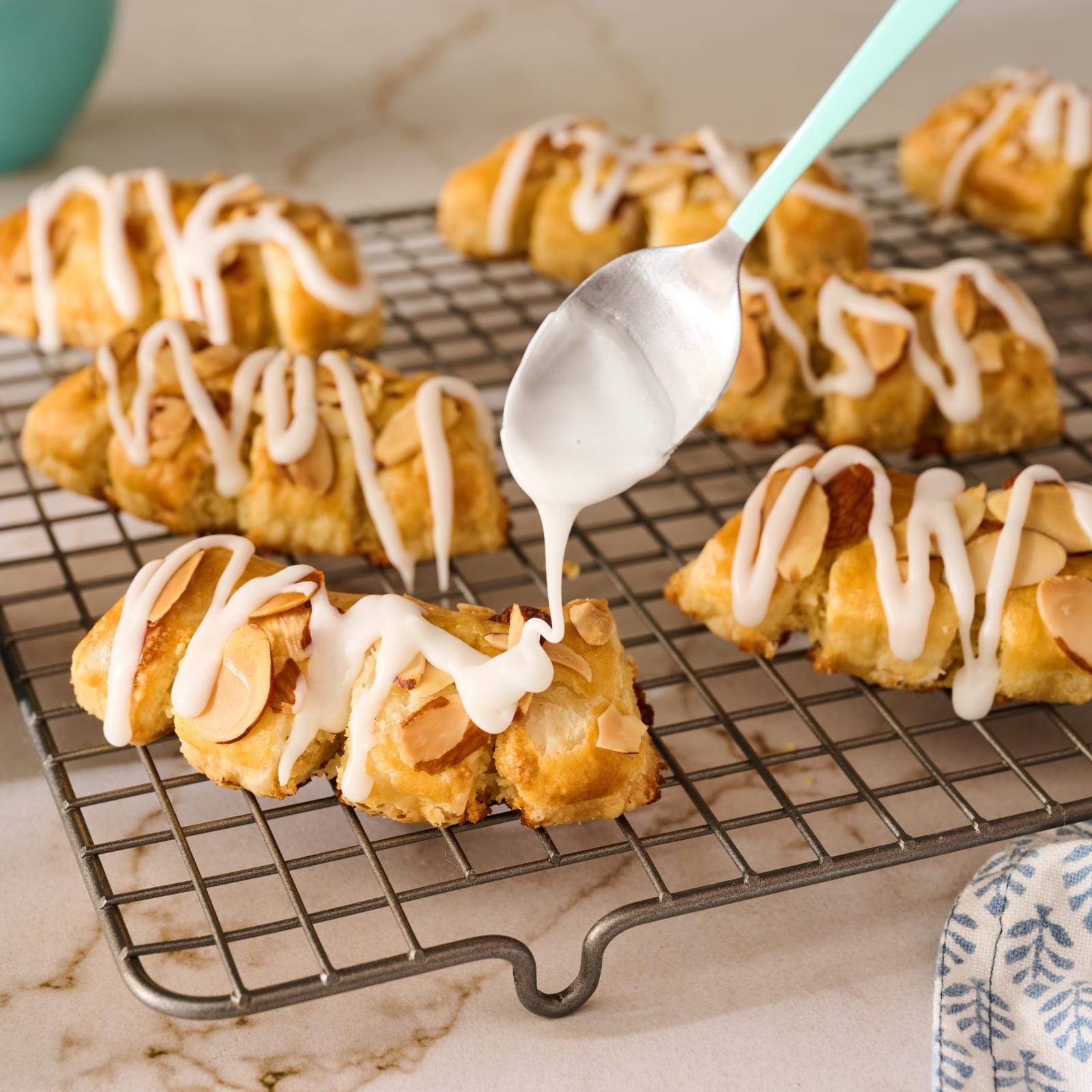 christmas breakfast ideas bear claw pastry