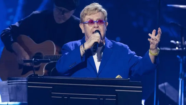 Elton John performs at the 2025 Rock & Roll Hall of Fame Induction Ceremony, November 8, 2025 (Kevin Kane/Getty Images for RRHOF)