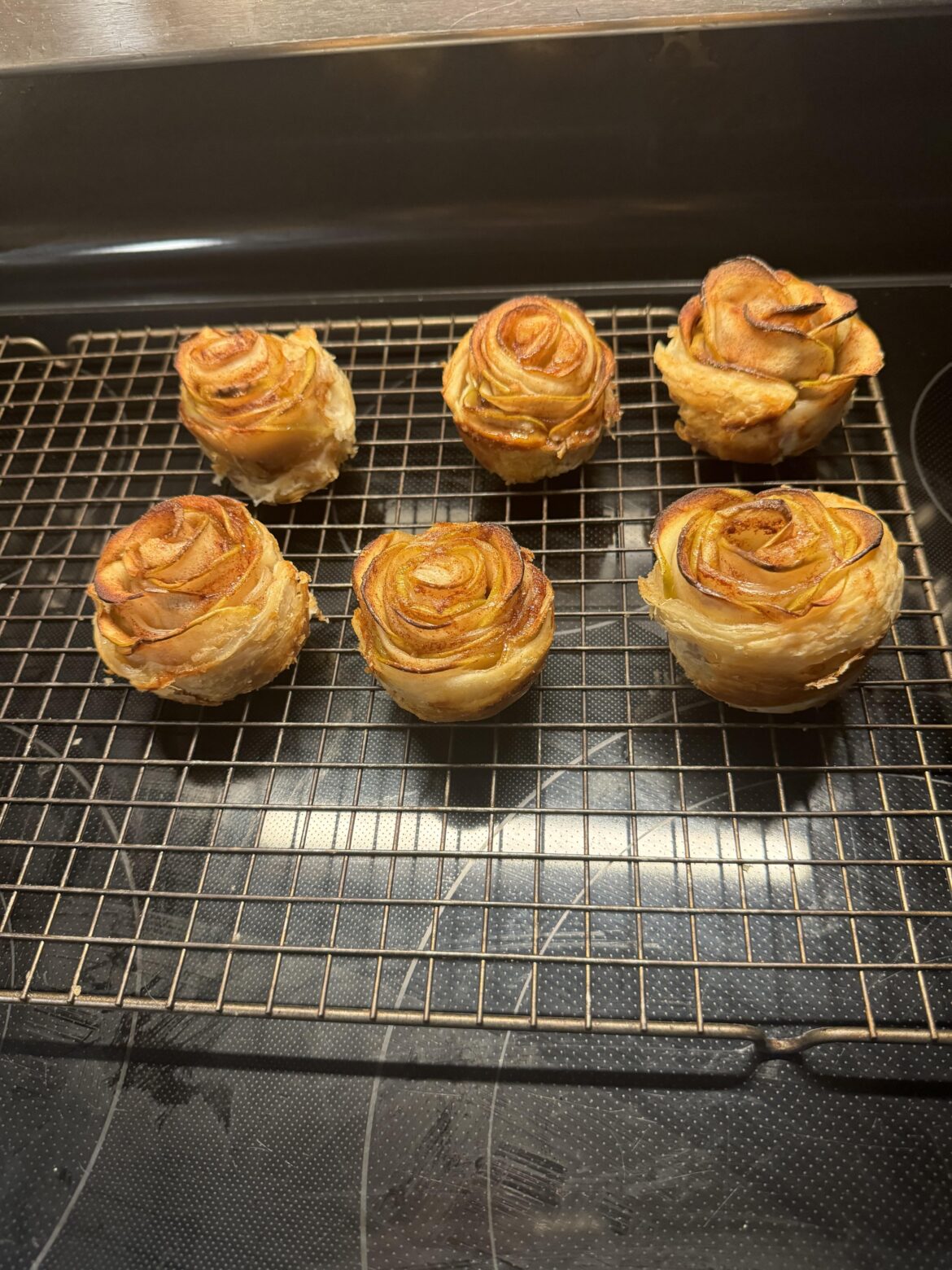 Cinnamon Apple Roses