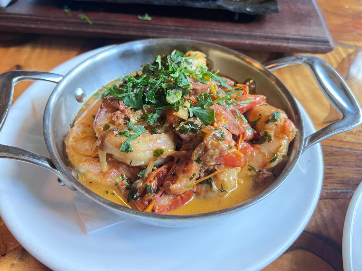 Creamy shrimp in tomato herb sauce