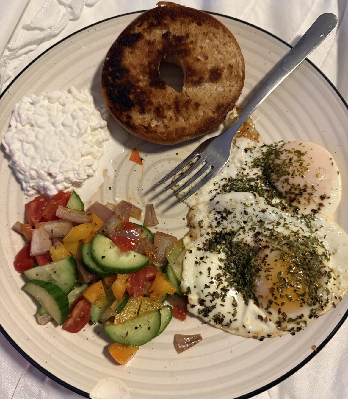 Filling and EXTREMELY satisfying breakfast for under 400 cal