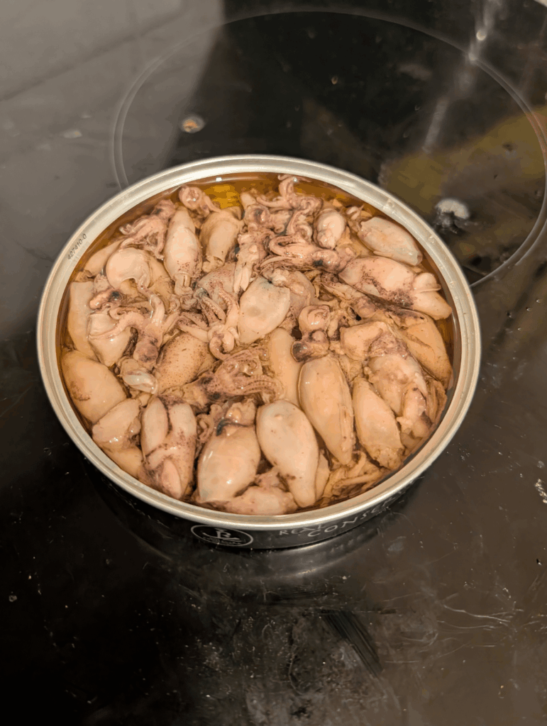Real Conservera Española - Tiny little squid!