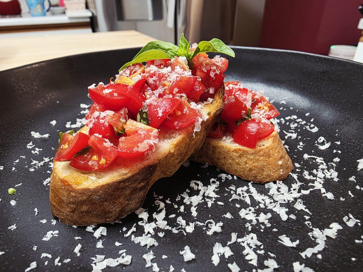 Bruschetta with cherry tomatoes