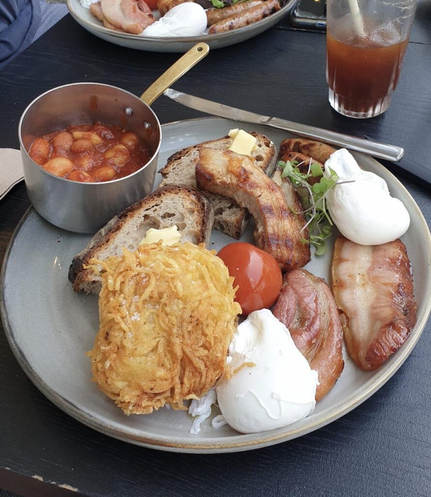 Delicious Morning Big Brekkie - $24NZD