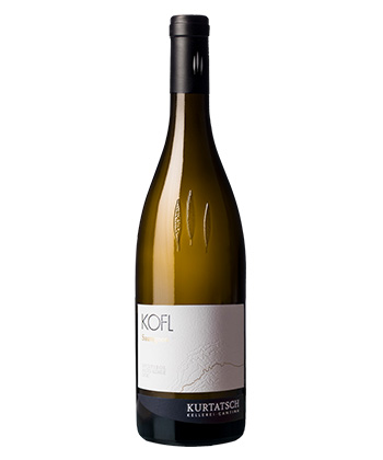 Cantina Kurtatsch Sauvignon Blanc ‘Kofl’ 2022 is one of the best white wines from Alto Adige. 