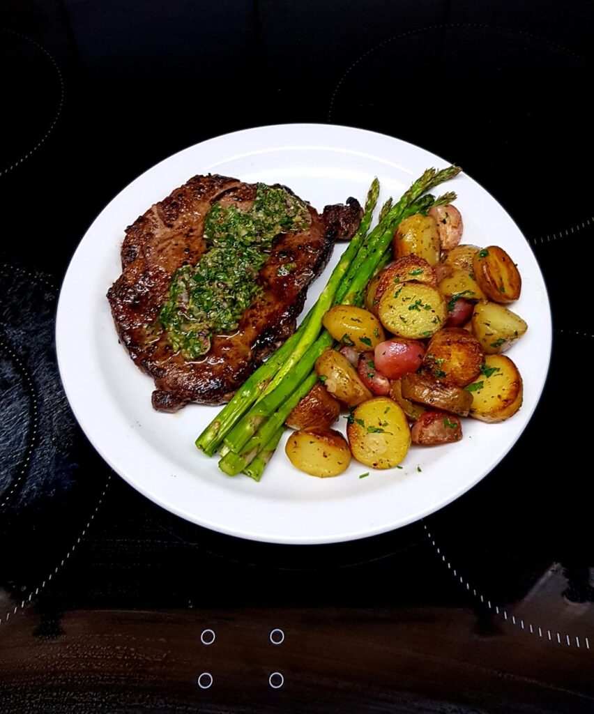 Sirloin with Salsa Verde, Lemony Asparagus and Sautéed New Potatoes with Radishes, Garlic and Parsley. Forgot The Money Shot, But Cooked Medium (Damn).