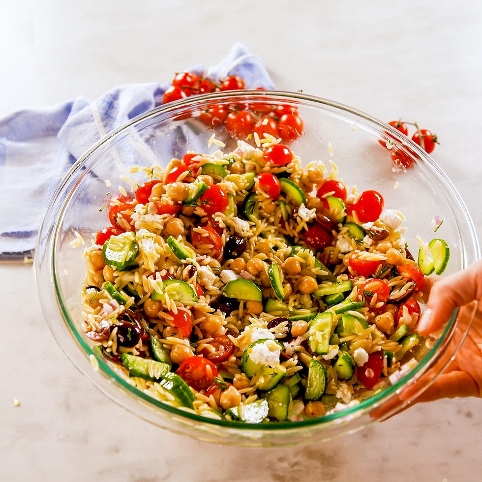 greek orzo salad