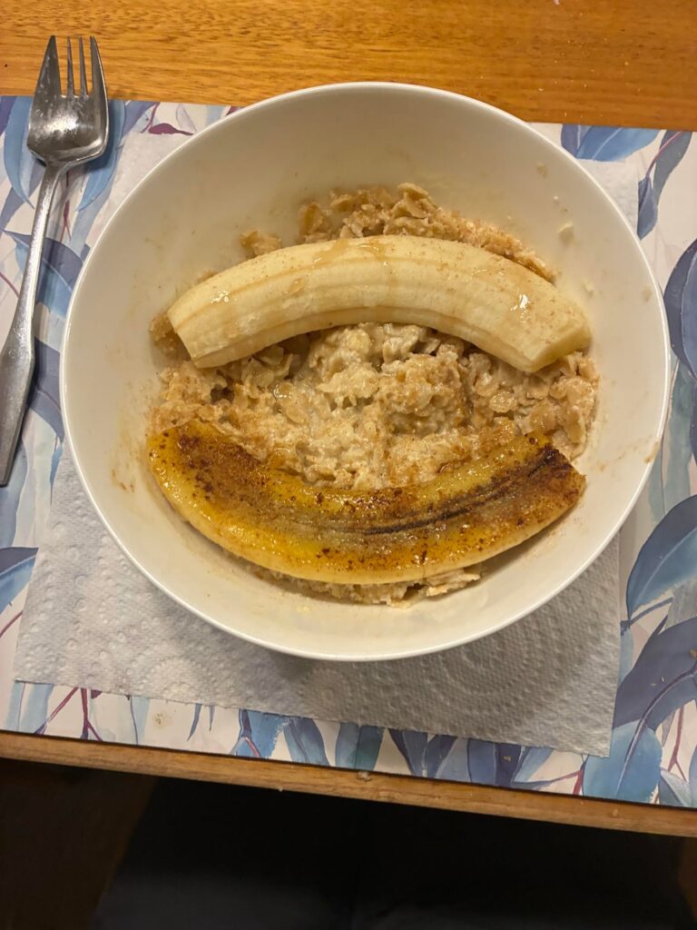Caramelised banana porridge