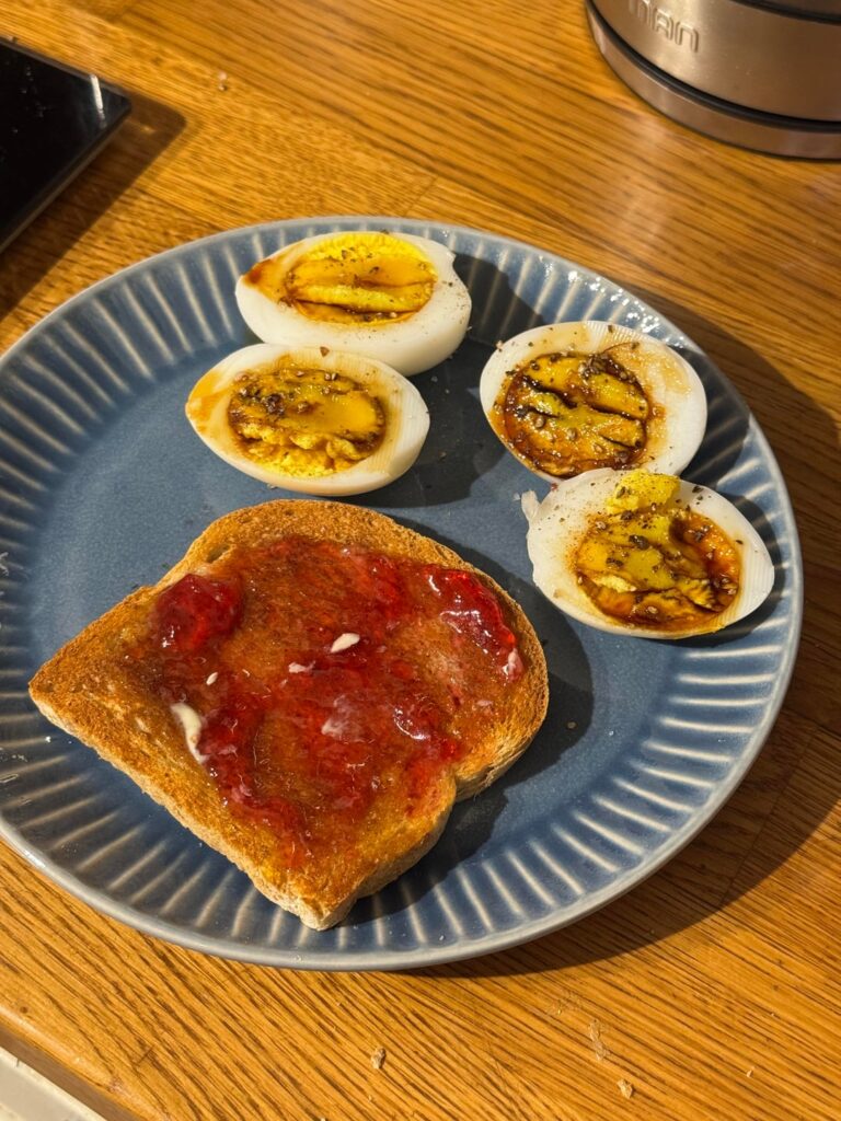 balsamic vinegar is so good on eggs