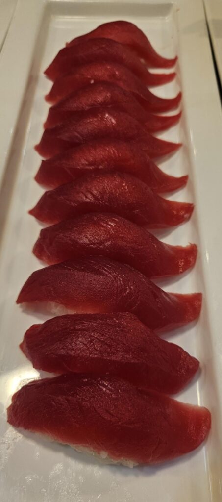 Tuna nigiri