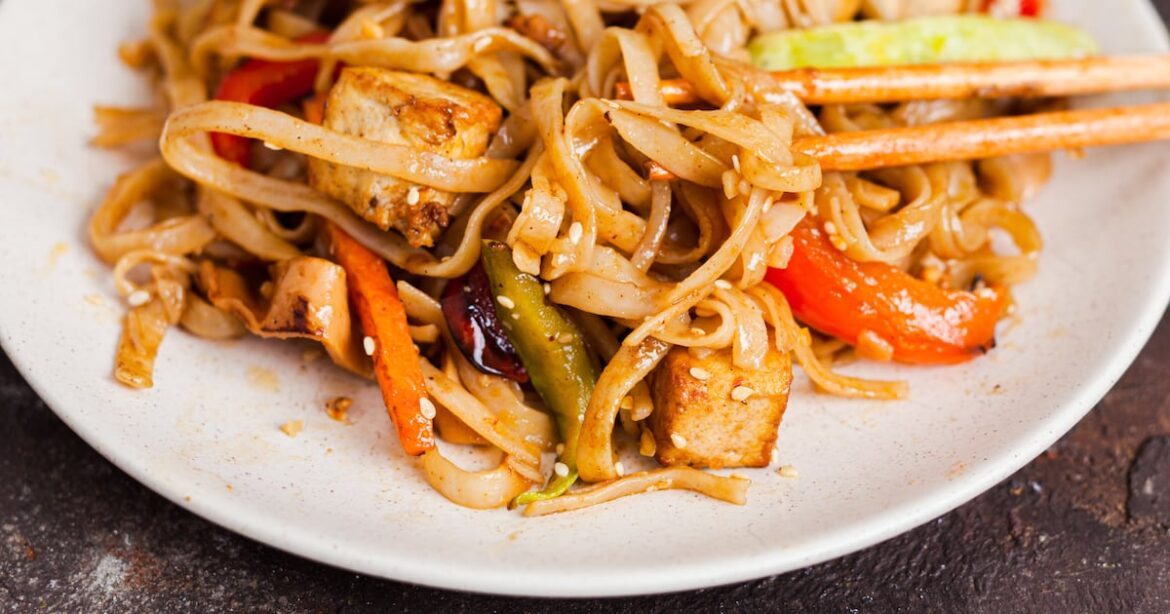 Japanese AND Italian... that’s what you’ll get at a new Ponte Vedra Beach restaurant – 104.5 WOKV