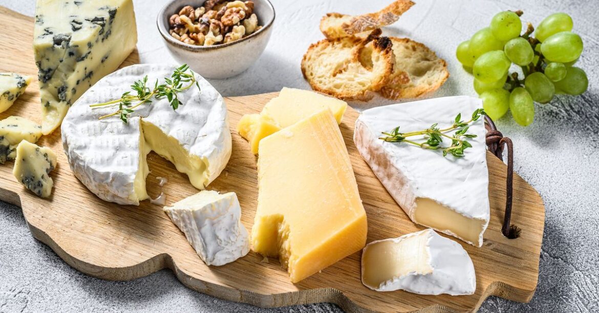 Brie cheese how to serve: The one mistake you're making when serving brie cheese | French chef's tips