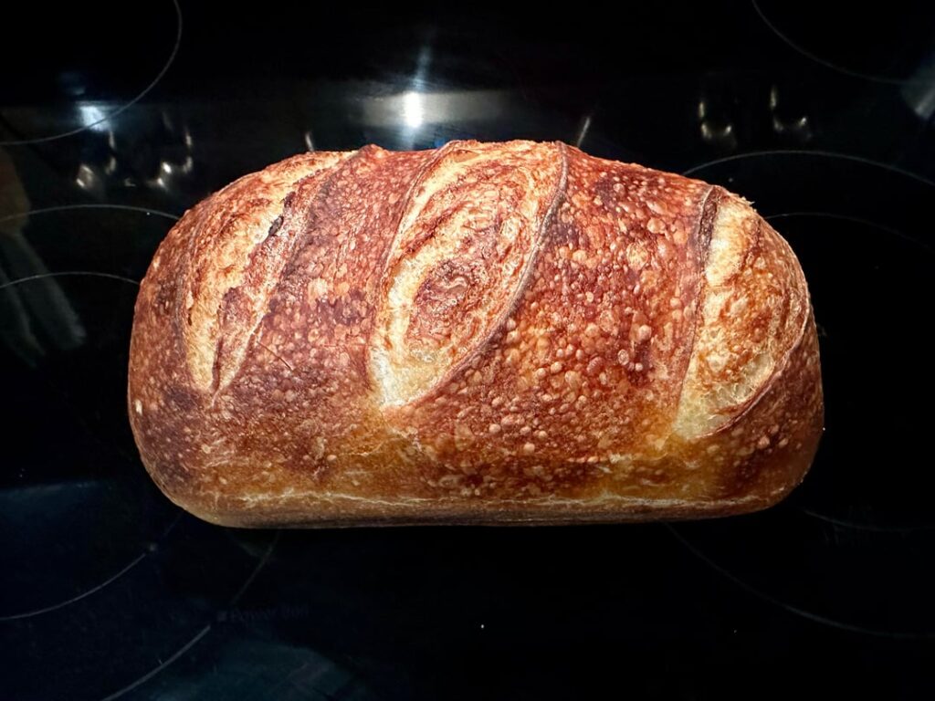 Sourdough sandwich bread