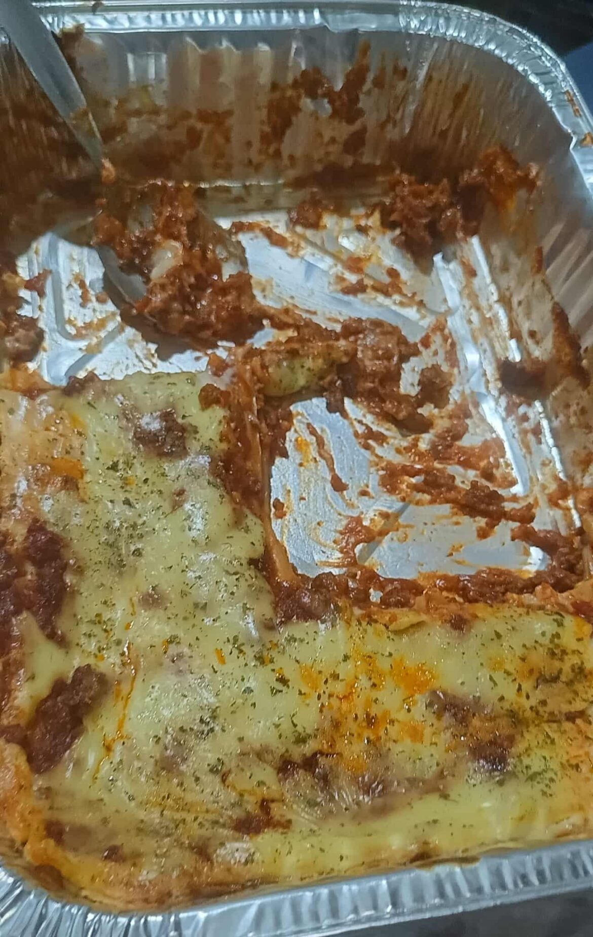 Tired from work and I'm about to finish this lasagna