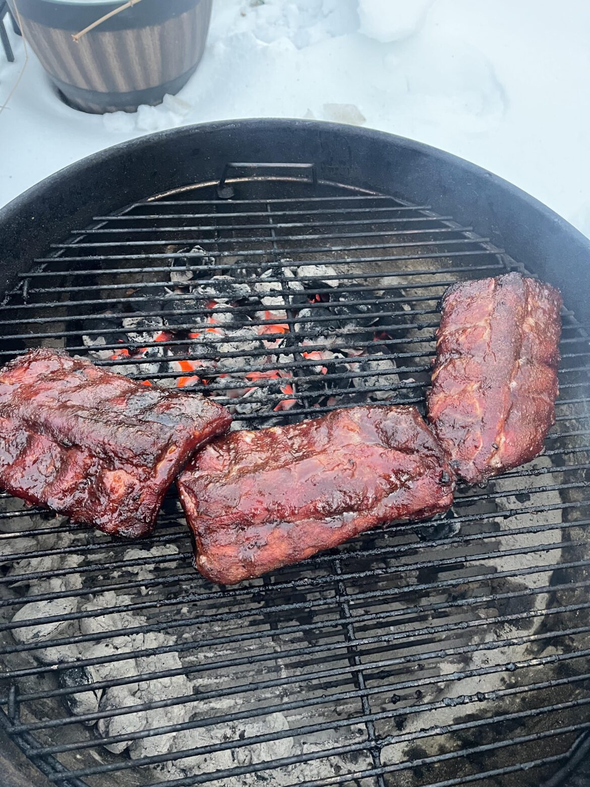 Weber Kettle Snowy Smoke - Lets Go!