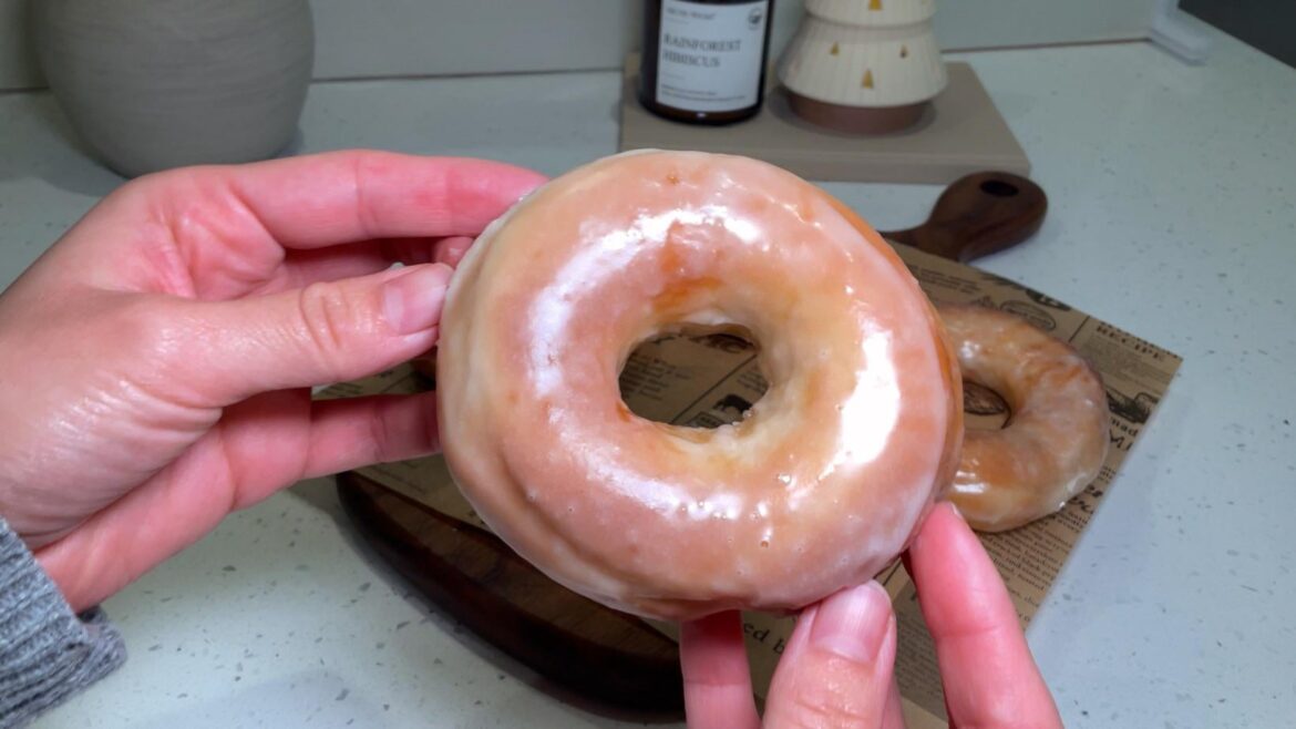 Air fryer doughnuts 🍩
