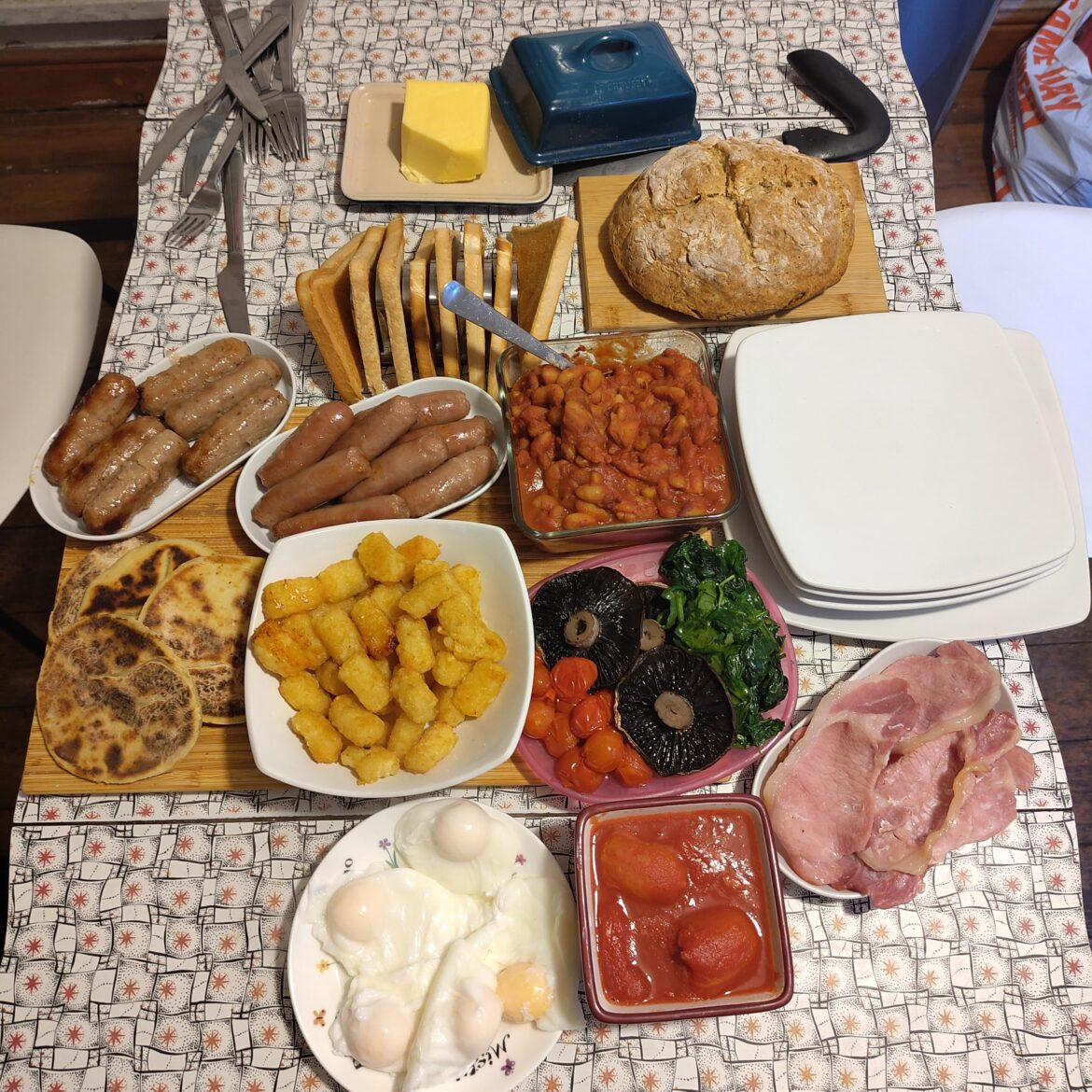 Family fry up, Irish leaning