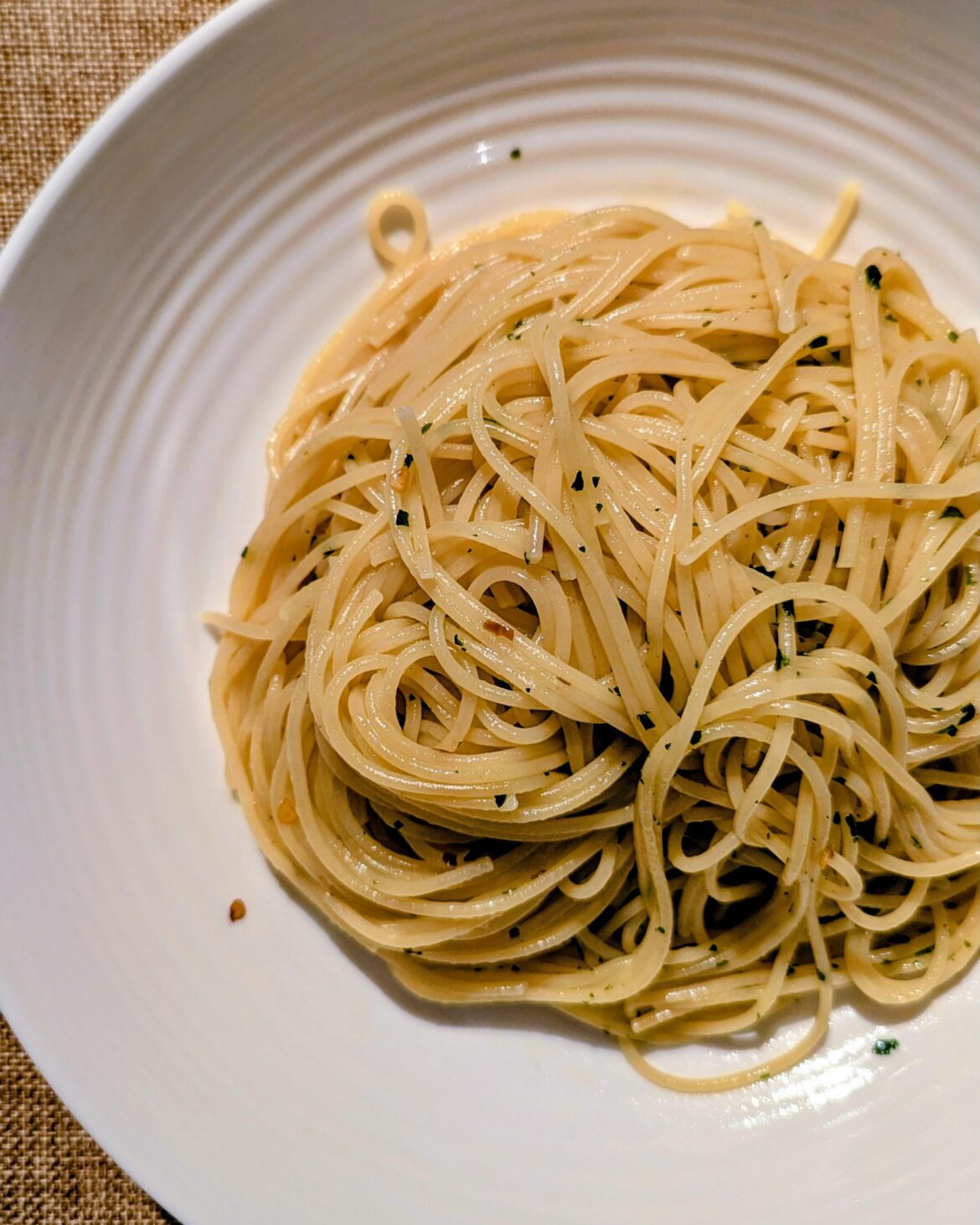 Spaghetti(ni) aglio, olio, e peperoncino