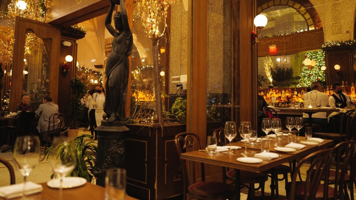 This Fancy NYC Restaurant Brings Paris To Broadway For Theater Geeks To Imbibe