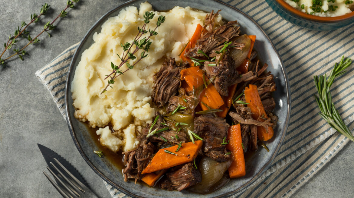 The Store-Bought Heat-And-Eat Pot Roast Shoppers Say Is 'The Best'