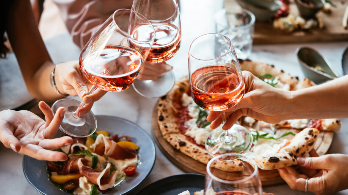 Spot This Italian Restaurant Menu Feature And You'll Know It's A Good One