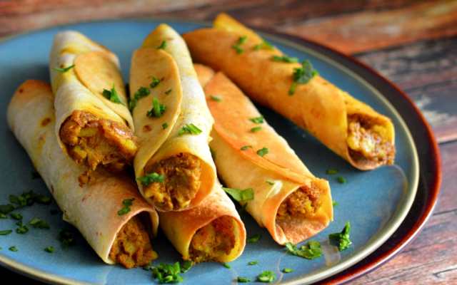 baked samosa flautas
