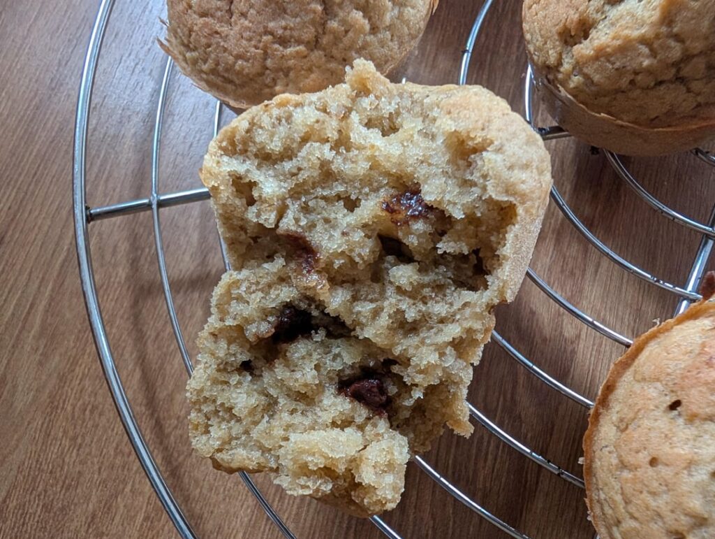 87 cal Chocolate chip cupcakes!