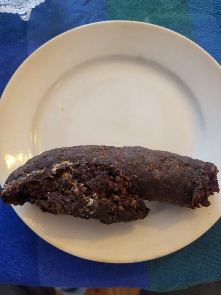 I bought this sausage at the butcher's counter in the supermarket