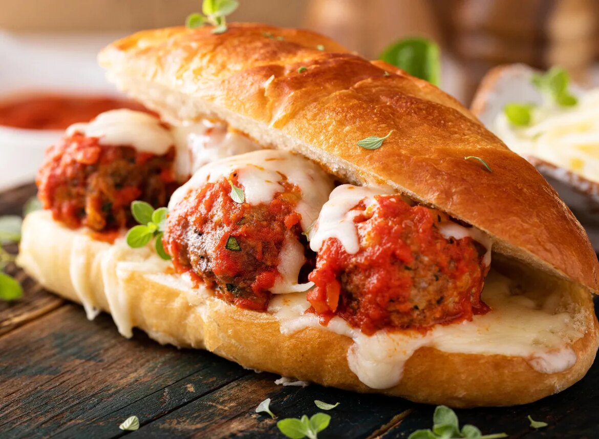 5 Italian Restaurant Chains Fans Say Have the Best Meatball Subs 5 Italian Restaurant Chains Fans Say Have the Best Meatball Subs