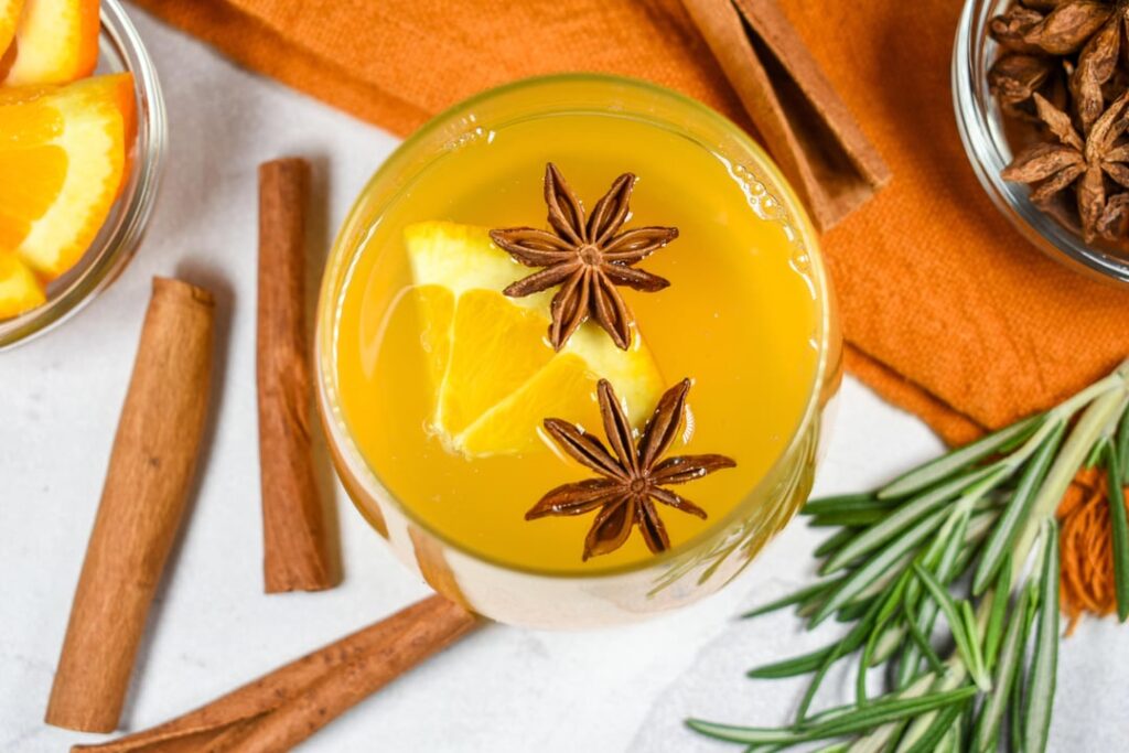 Mulled White Wine
