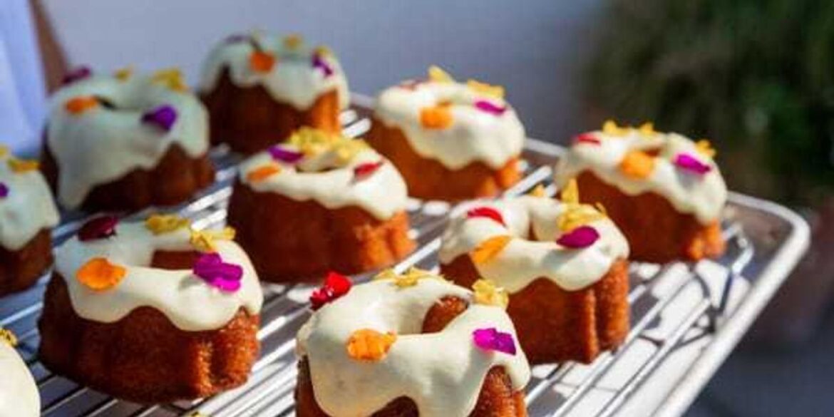 Austin food news: Downtown bakery and conveyor belt sushi Austin food news: Downtown bakery and conveyor belt sushi