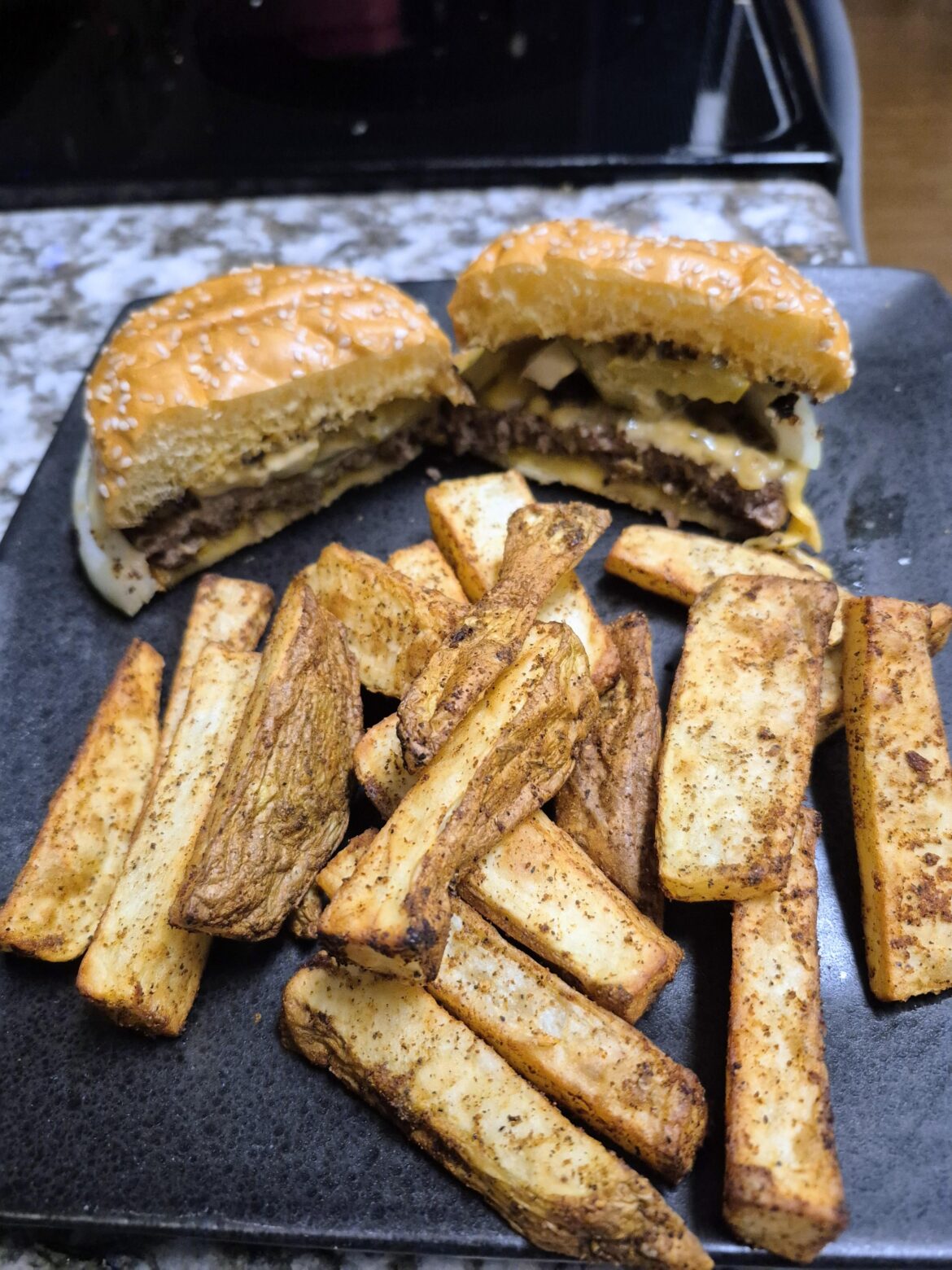 Burger with air fryer home fries