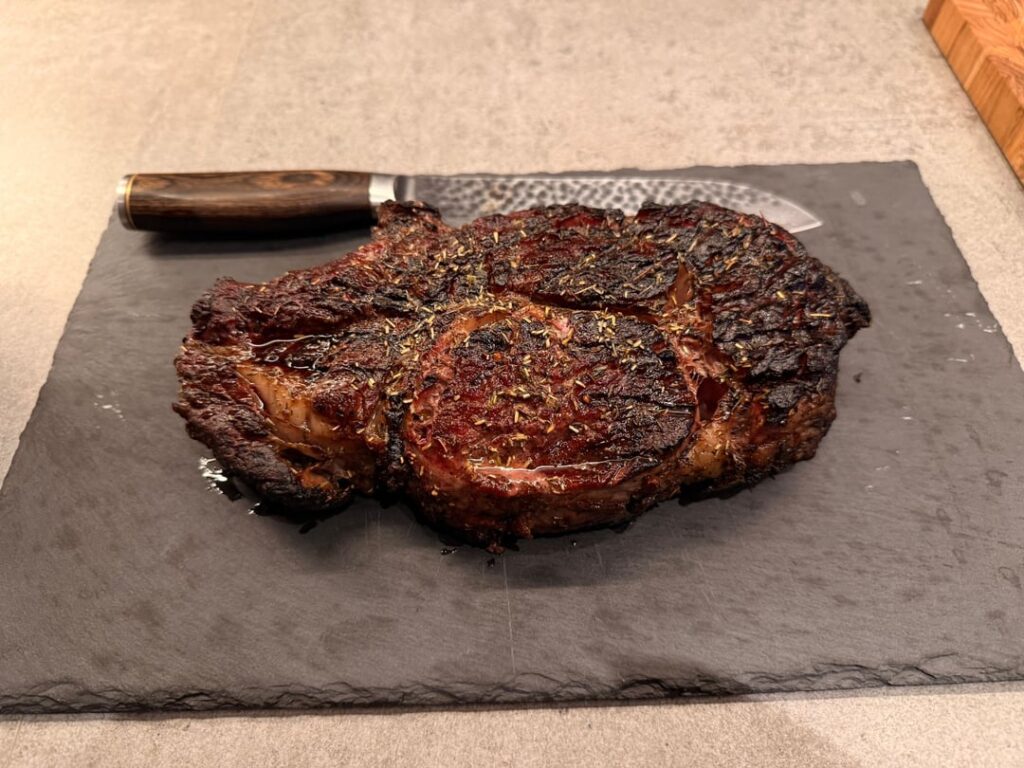 No sous vide no thermometer just charcoal oak and feels