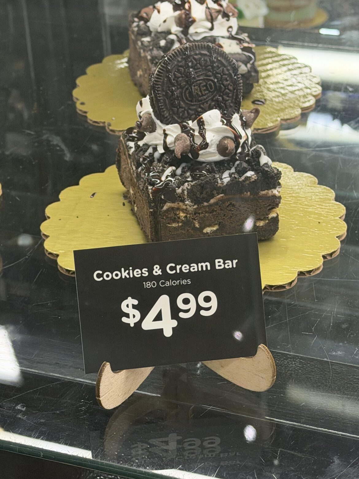 Either this is a miracle brownie or the calorie count is per bite