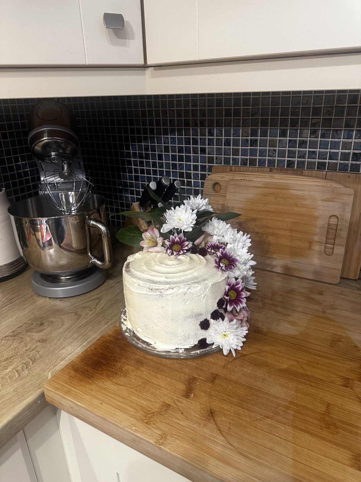 Less sweet alternatives to buttercream Less sweet alternatives to buttercream