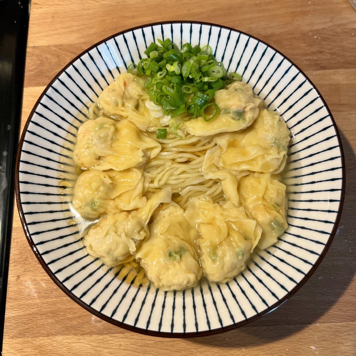Wantan-men with fresh Sun ramen noodles