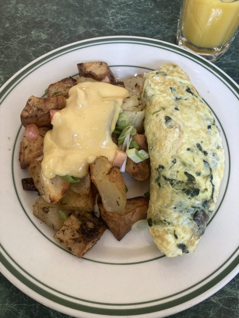 Recent eats: Tartine, Court Street Grocers, Menkoi Sato, Carmela, Olive's, Kerber's Farm, Green Deli & Grill, Absolute Coffee