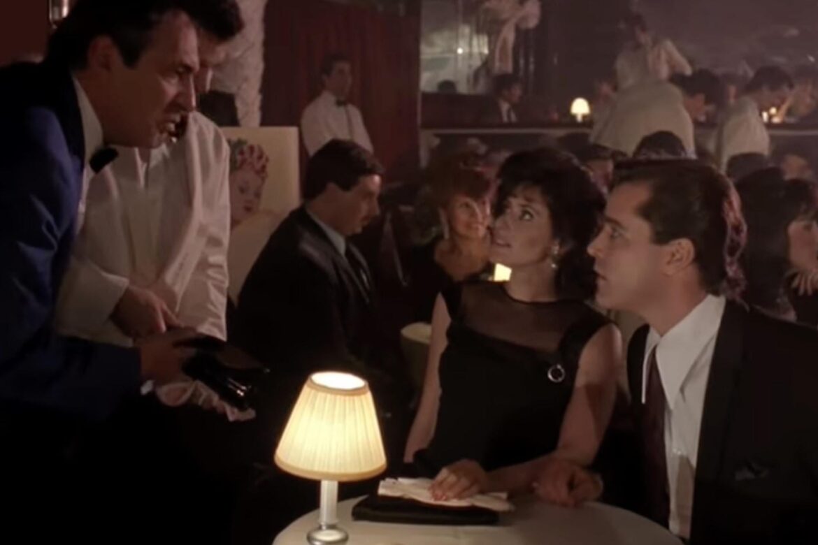 Looking for restaurants with a lamp on the table - similar to the diner scene from goodfellas