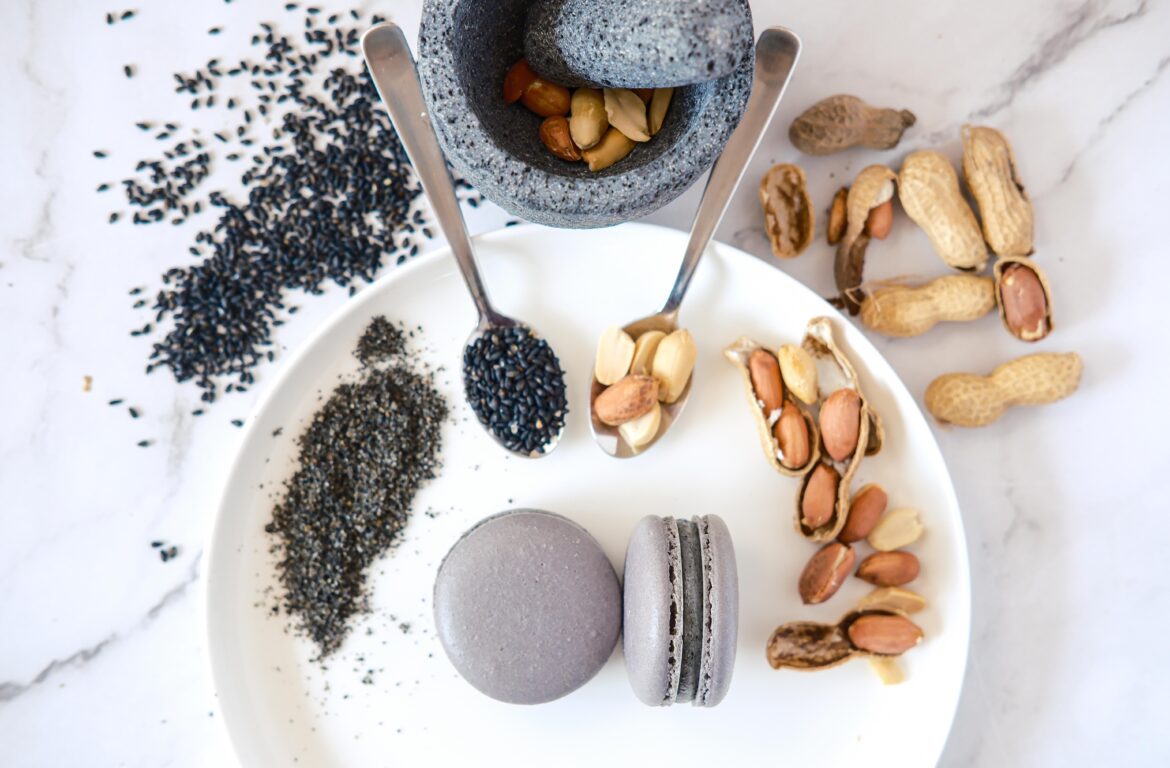 Black sesame and peanut butter macarons