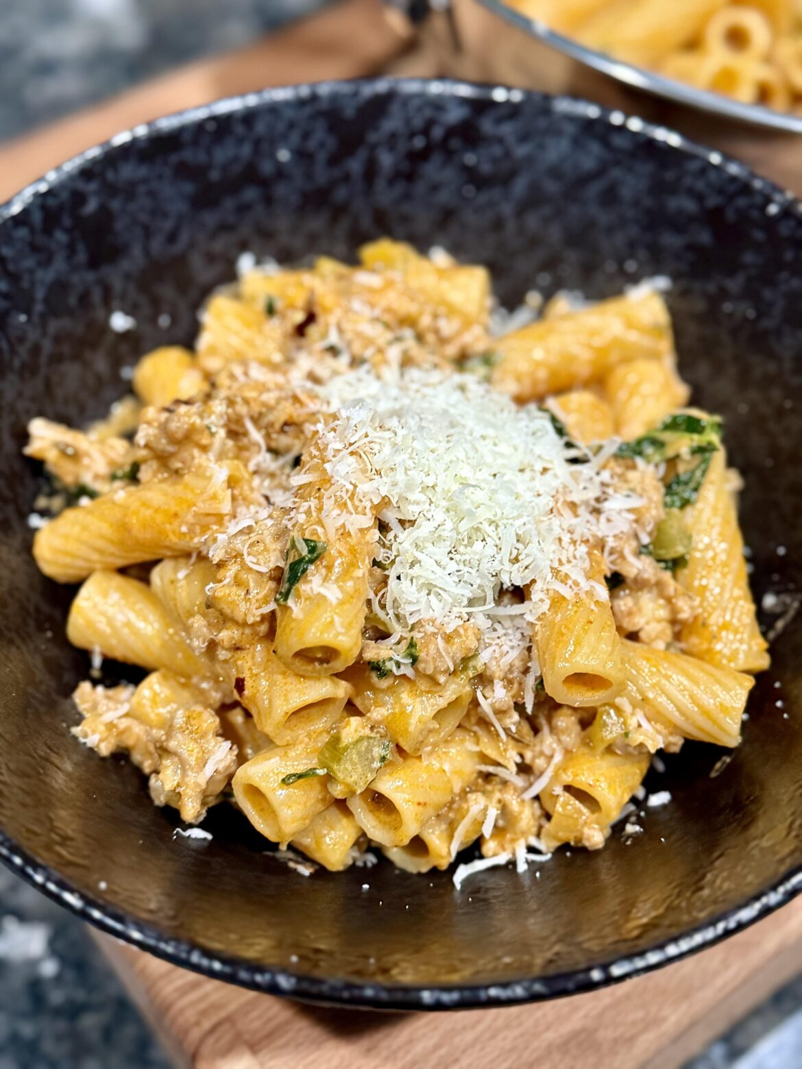 [homemade] Rigatoni with a Sausage Kale Sauce