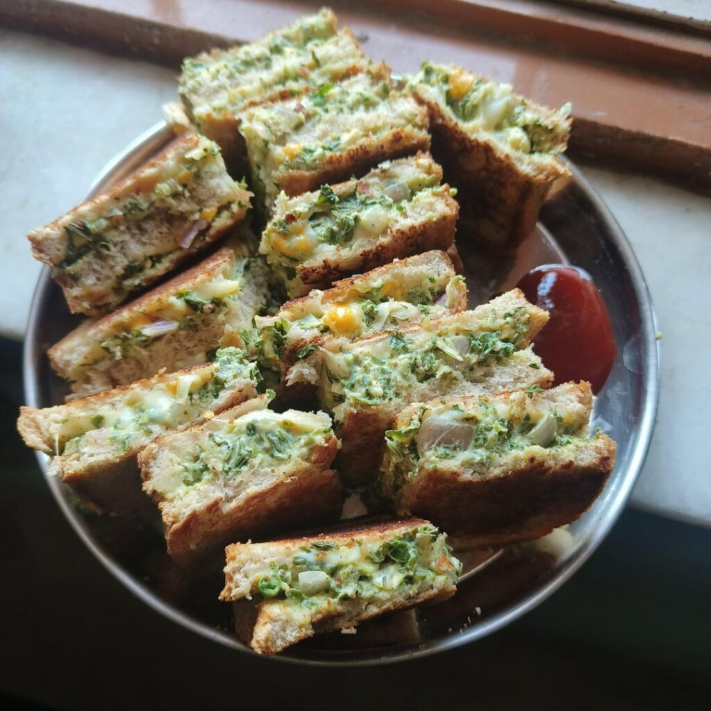 Quick and easy Recipe for Spinach cheese bites!
