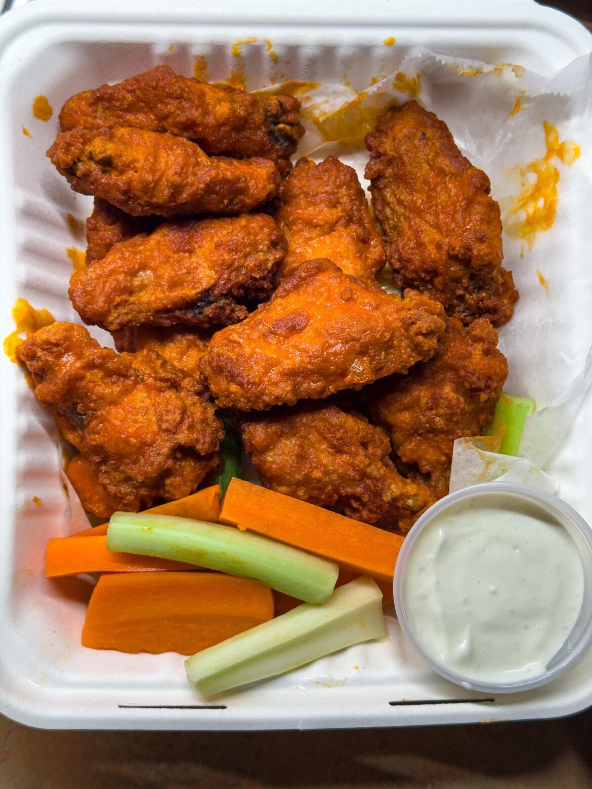 Crispy buffalo wings