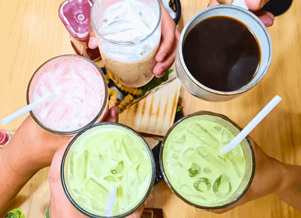 Sippin ’ and Chillin’ at Black Scoop Coffee CDO ☕A Fun Coffee Date with Friends and Cozy Vibes All Around